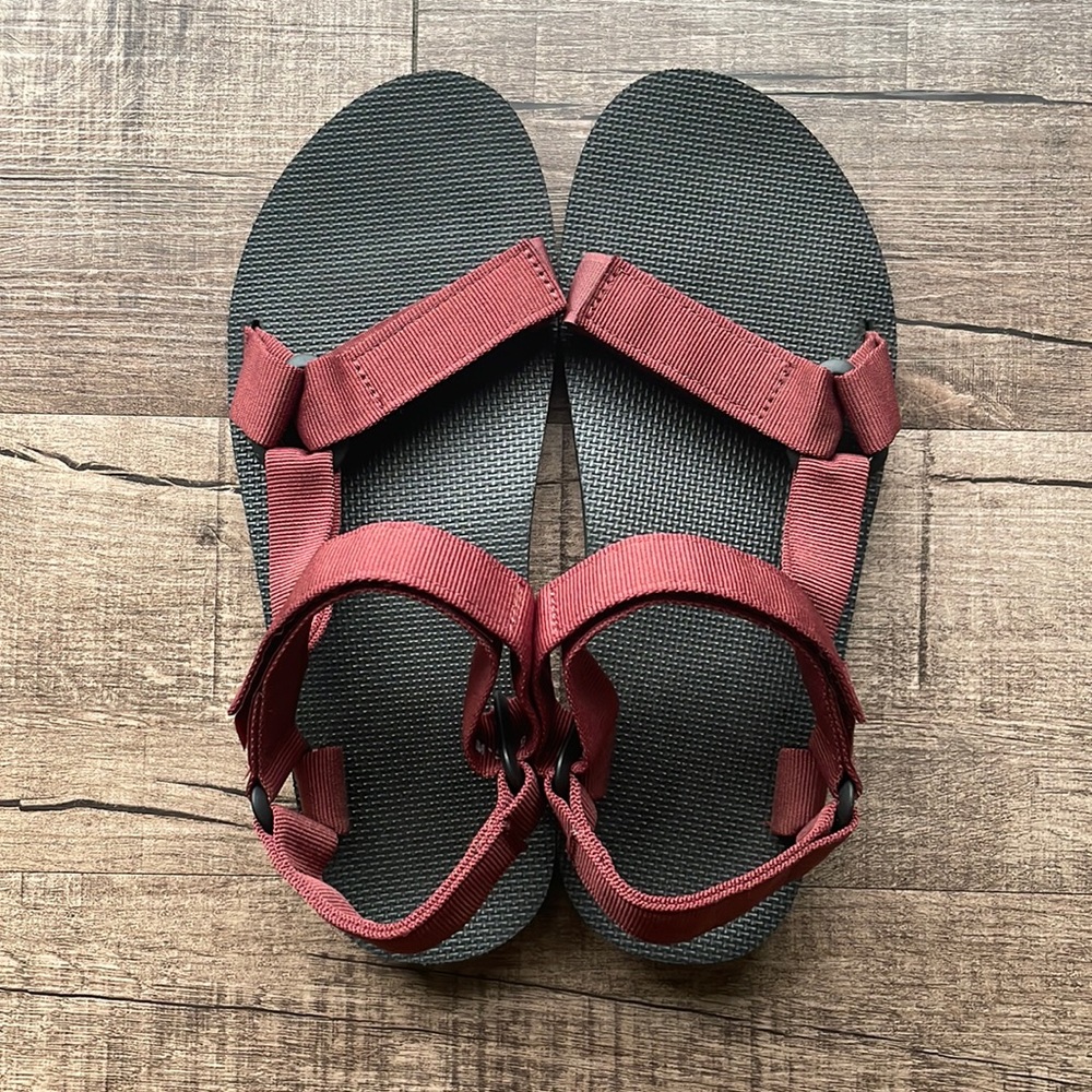 Men’s Original Teva Sandals - Maroon